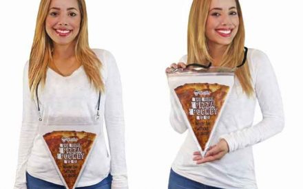 亚马逊新奇特产品披萨外携袋，披萨挂脖子上随时享用
